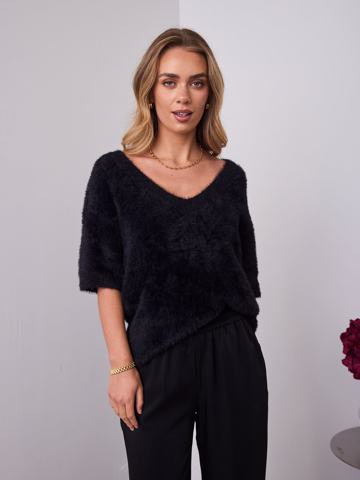 ESTA DEEP V NECK KNIT TOP - BLACK