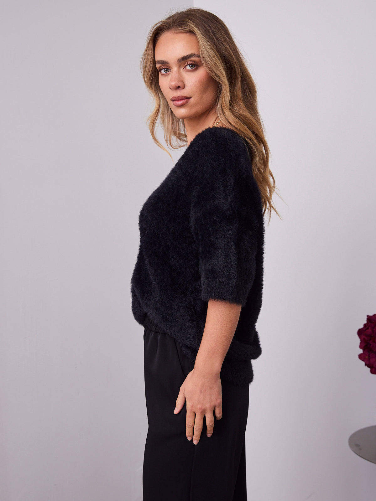 ESTA DEEP V NECK KNIT TOP - BLACK