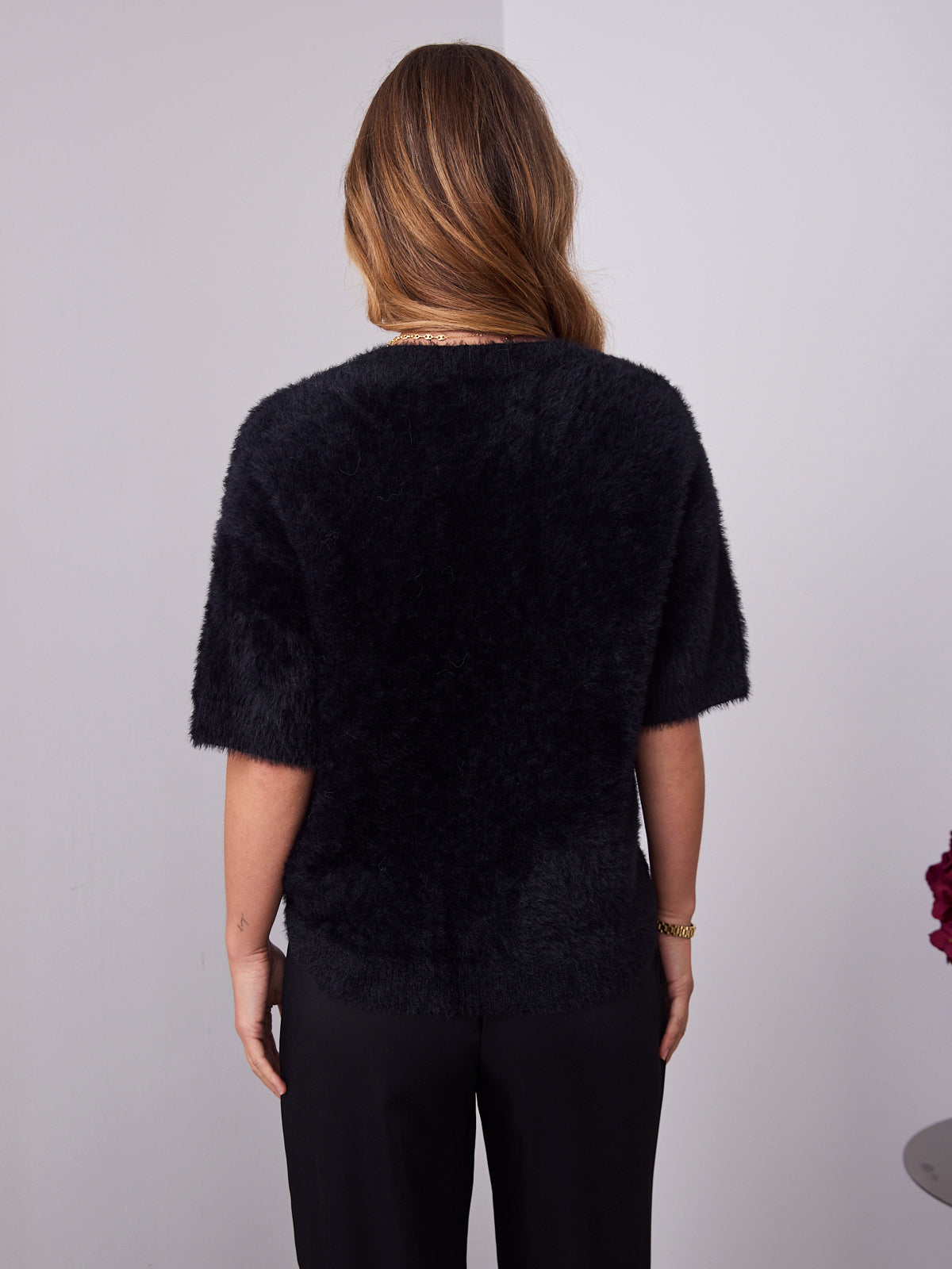 ESTA DEEP V NECK KNIT TOP - BLACK