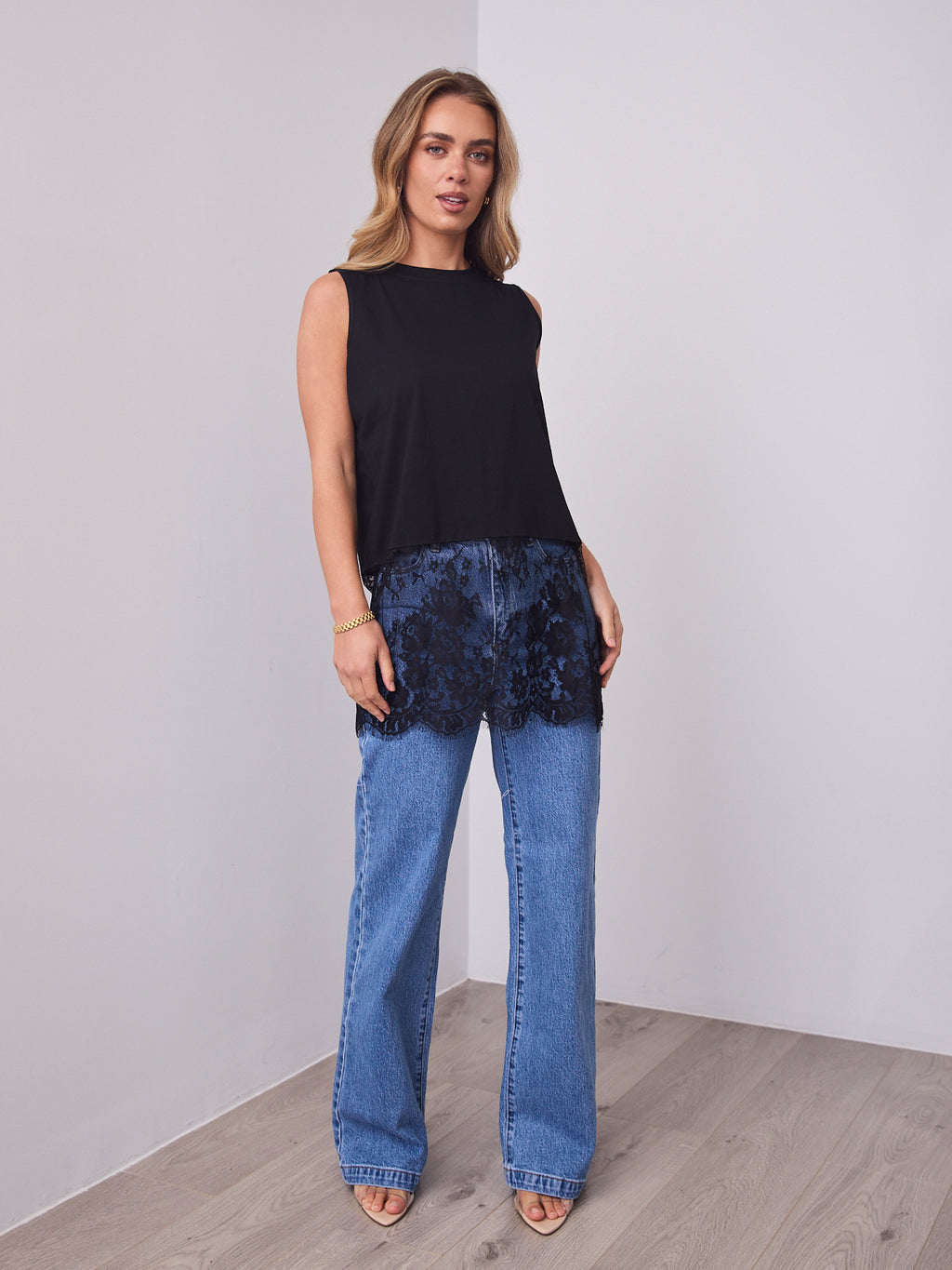 DANIELLE LACE TRIM TOP - BLACK