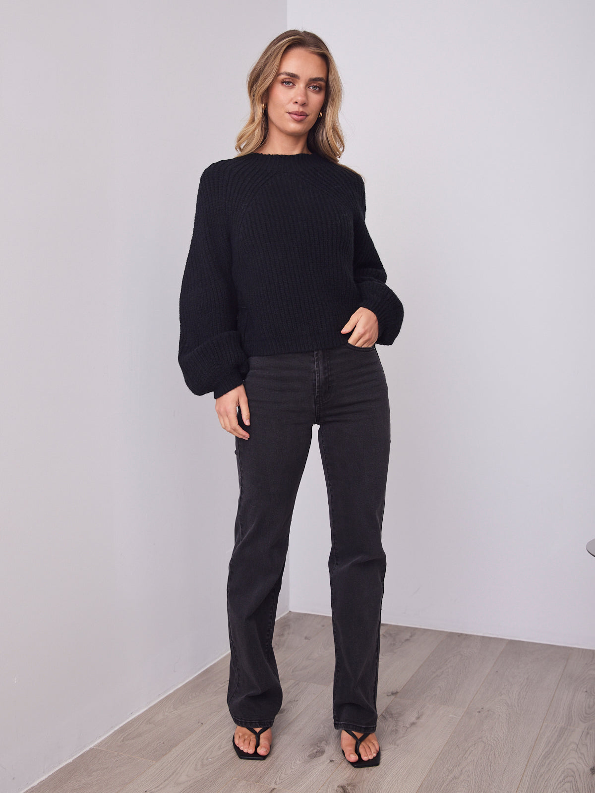 ANDREA KNIT - BLACK
