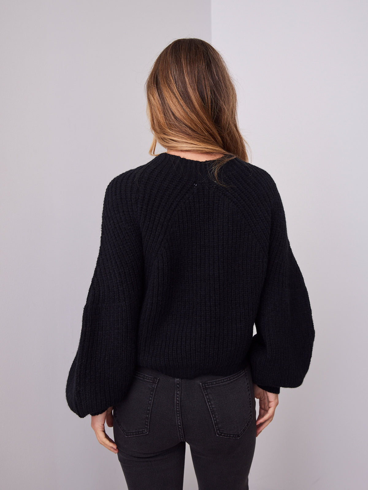 ANDREA KNIT - BLACK