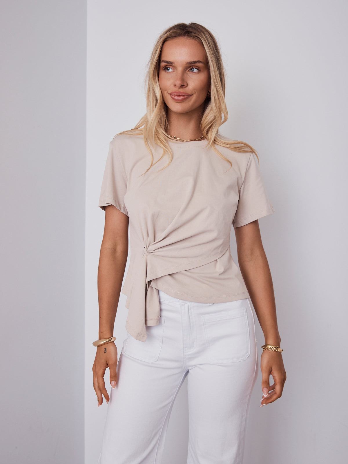 VALENTINA TEE - BEIGE