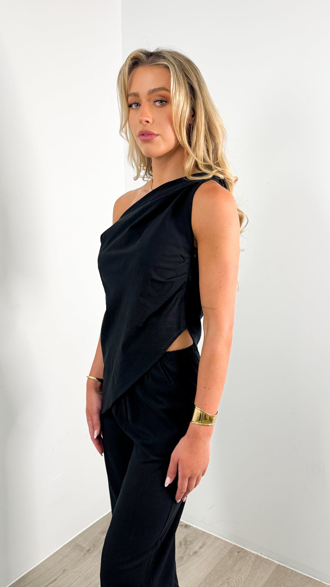 KAI LINEN LOOK SET- BLACK