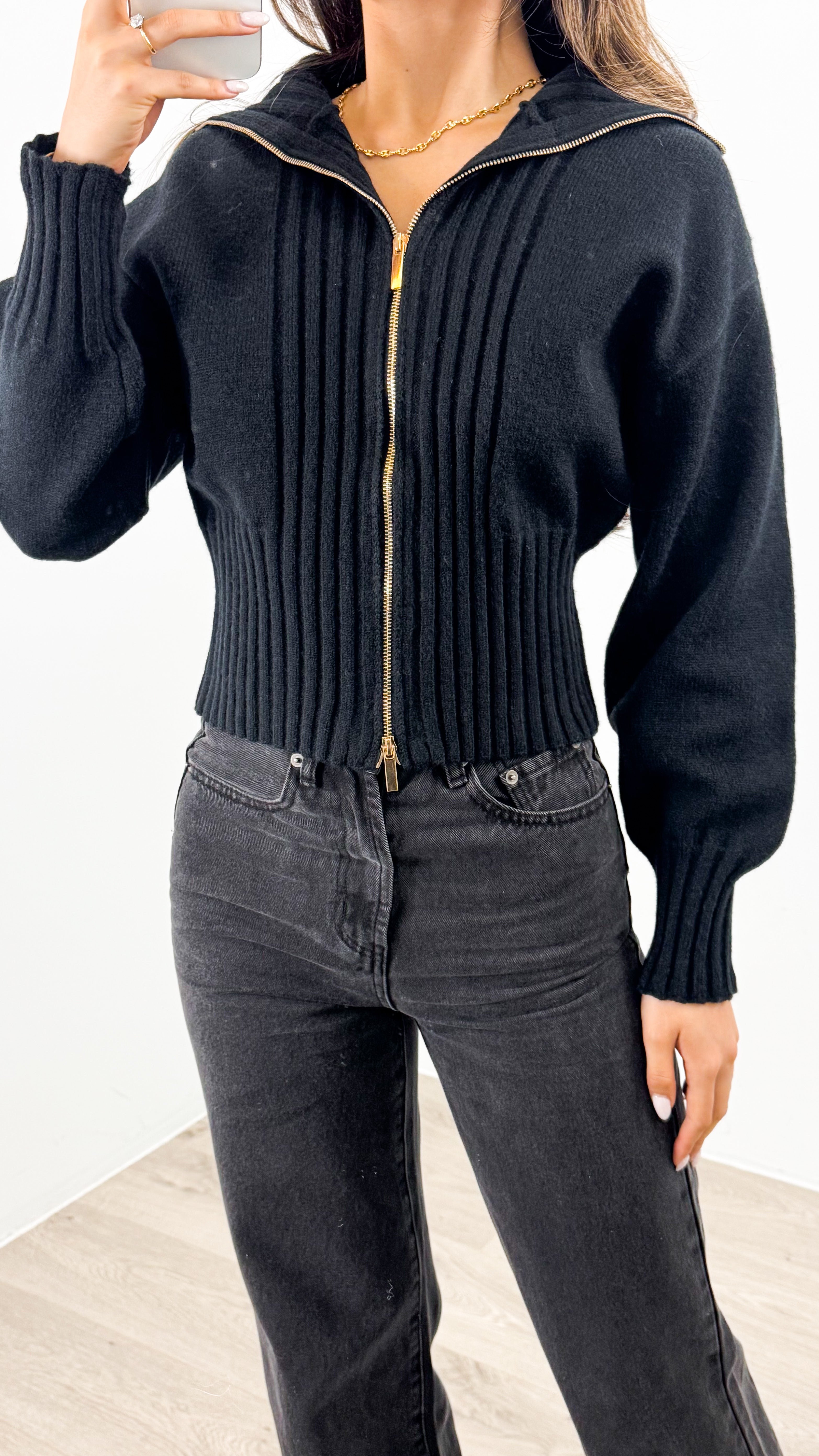 NERO TWO WAY ZIP KNIT - BLACK