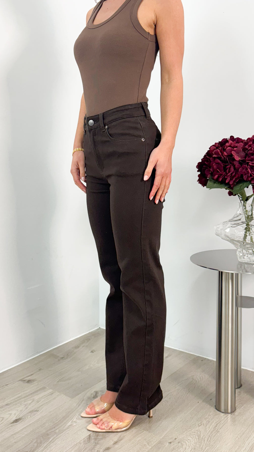HUGO STRAIGHT LEG STRETCH JEAN - CHOCOLATE