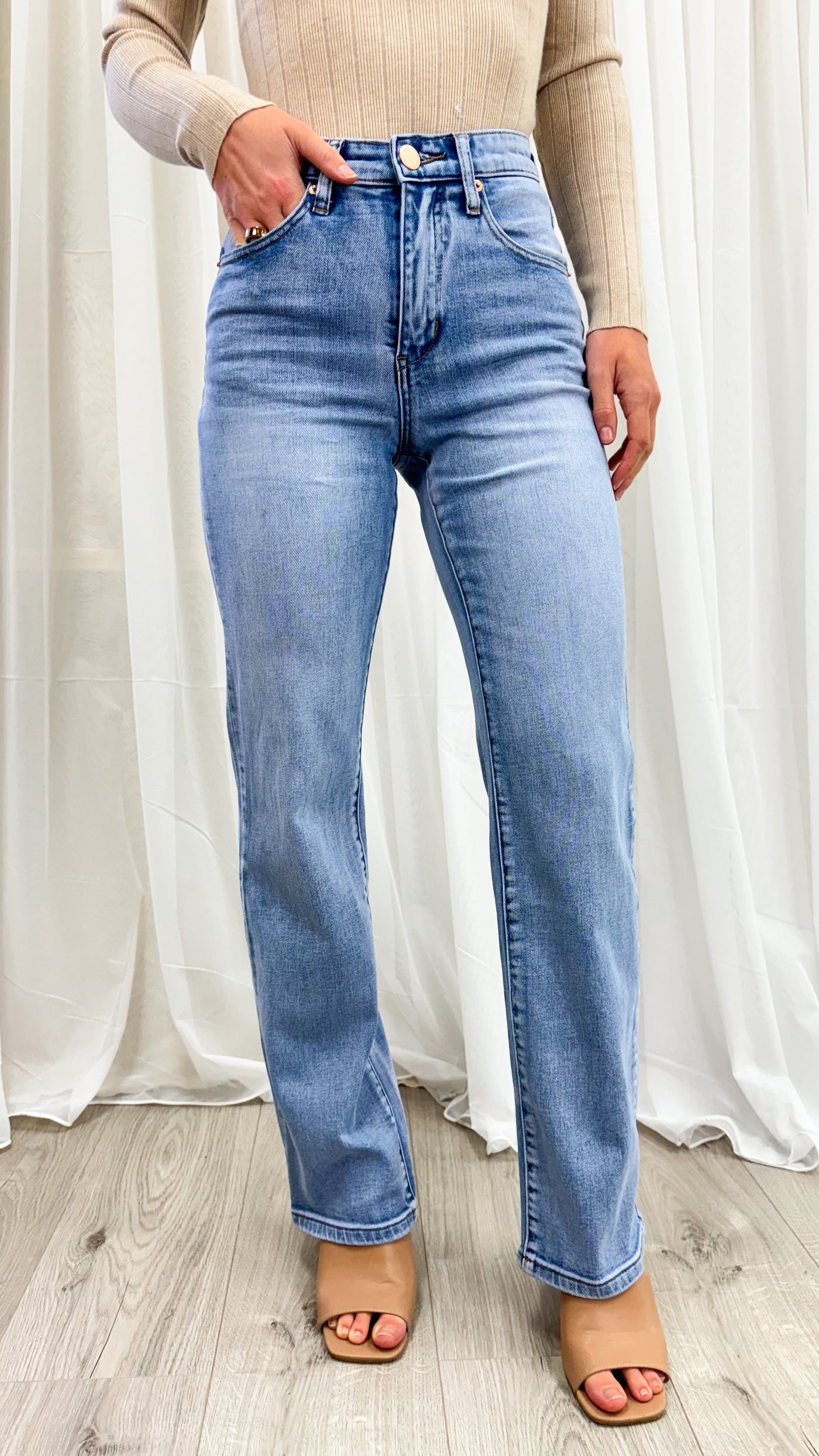 MAISON JEAN - LIGHT DENIM