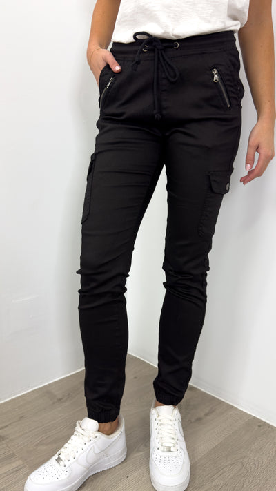 BILLY JOGGER *LONGER LENGTH* - BLACK