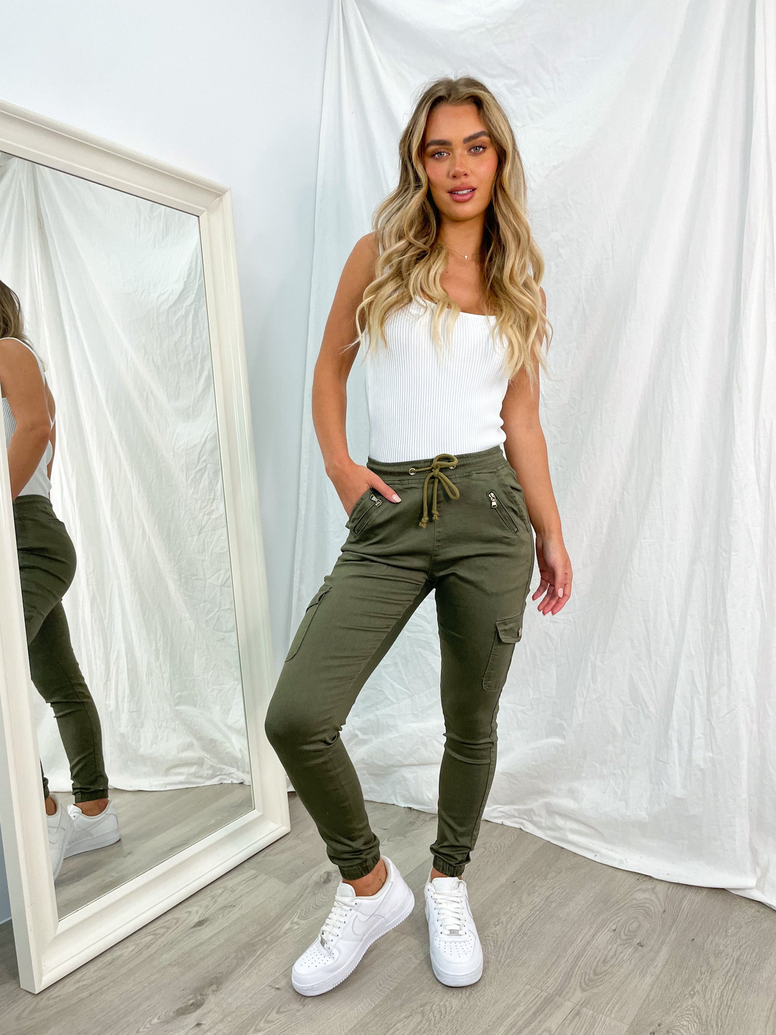 BILLY JOGGER - KHAKI