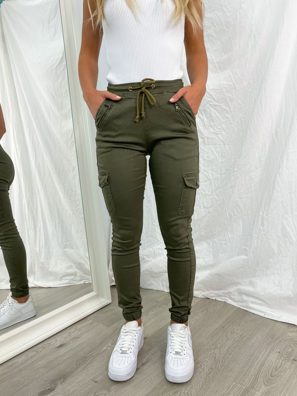 BILLY JOGGER - KHAKI