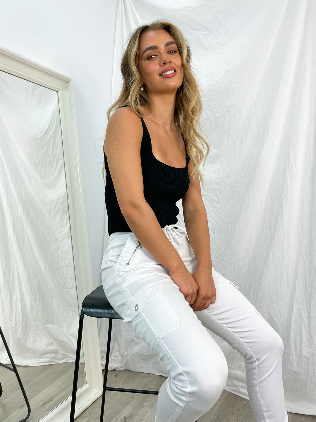 BILLY JOGGERS - WHITE