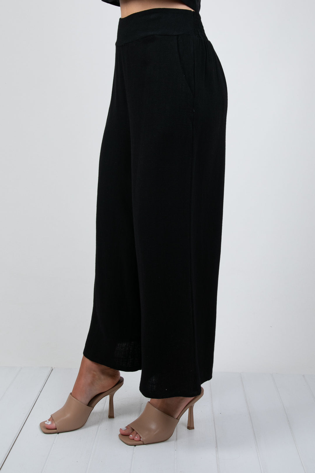 MEMPHIS 7/8 LINEN PANTS - BLACK