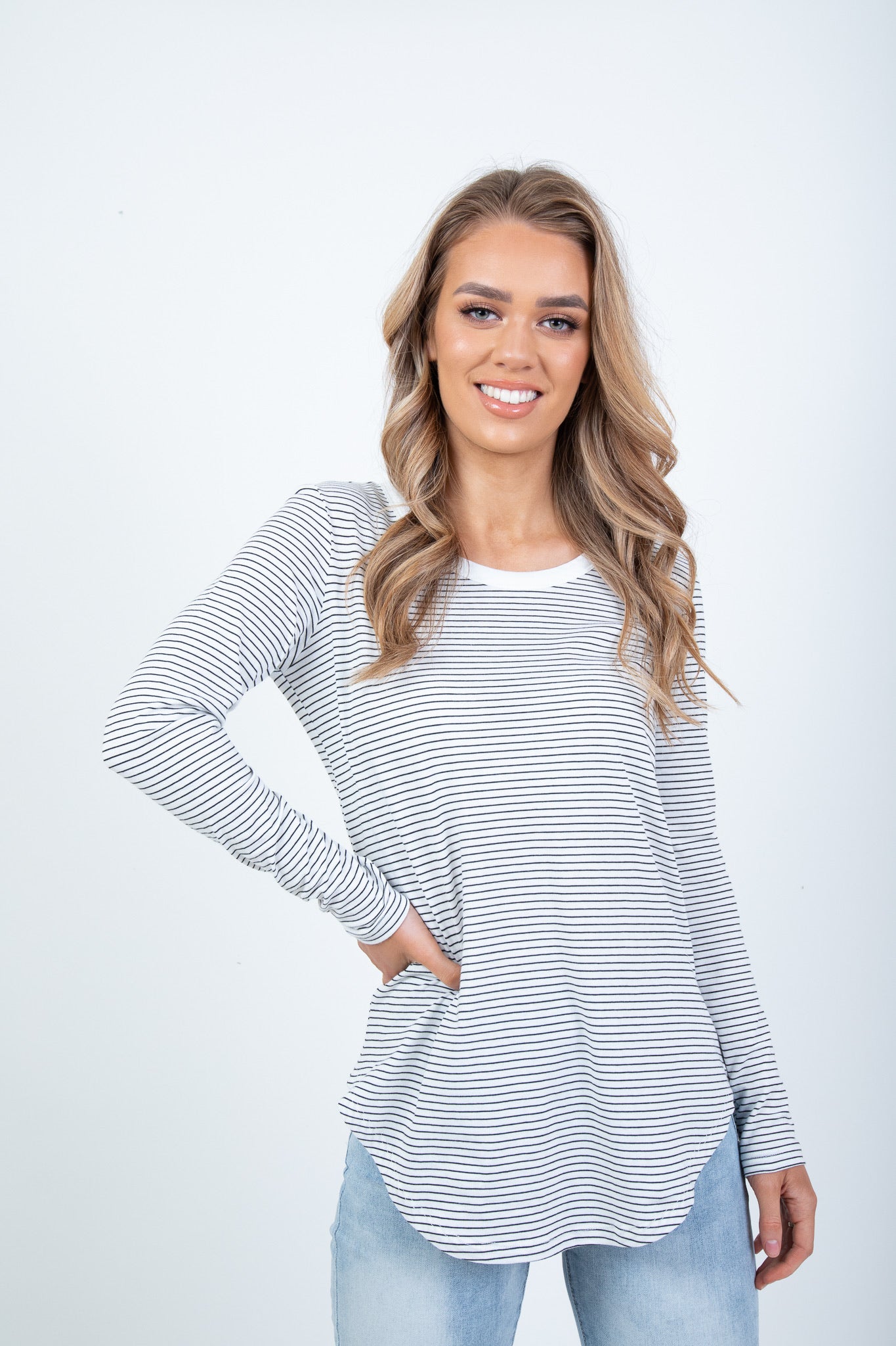 'BETTY BASICS' MEGAN LONG SLEEVE TOP - WHITE/BLACK STRIPE